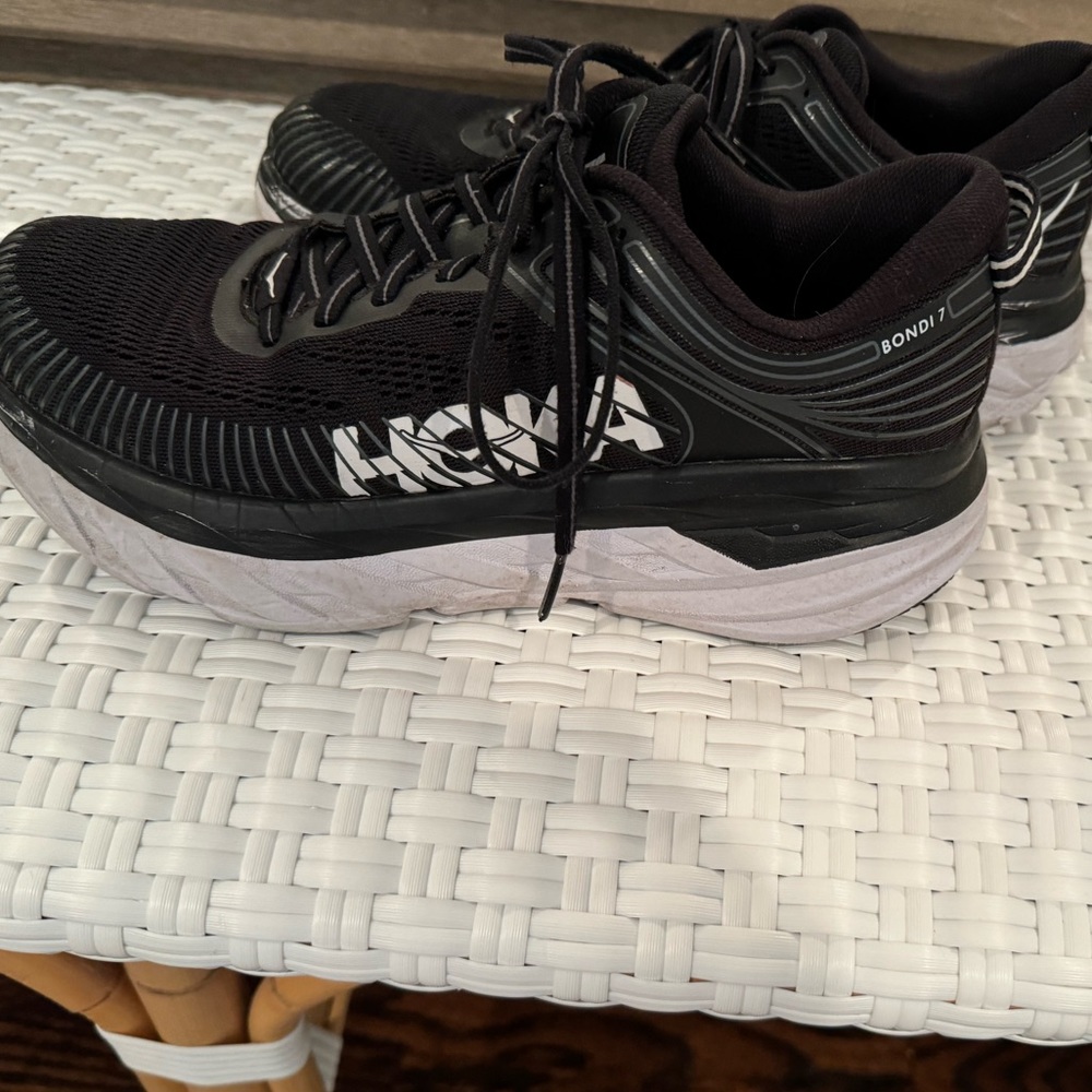Hoka Bondi 7